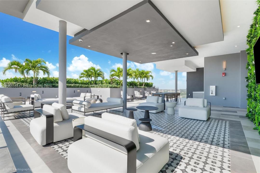 9600 S Dixie Hwy C1, Miami, Florida 33156