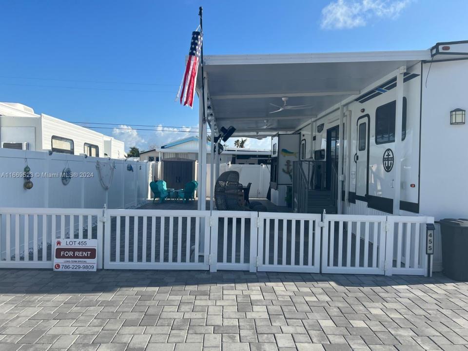 325 Calusa St 455, Key Largo, 佛罗里达州 33037, 美国