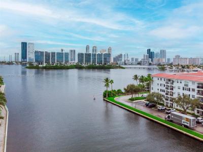 3250 NE 188th St 603, Aventura, Florida 33180, USA