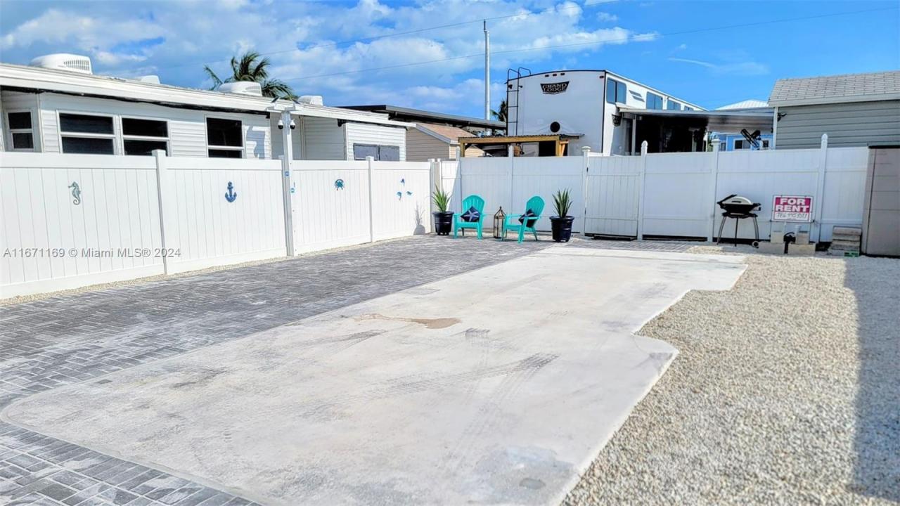 325 Calusa St 376, Key Largo, 佛罗里达州 33037, 美国