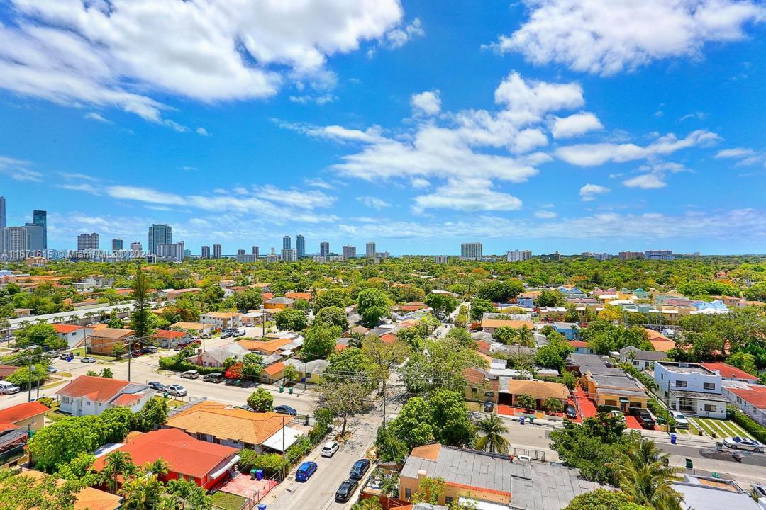900 SW 8th St 1110, Miami, Floride 33130, États-Unis