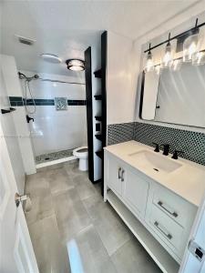 1254 S Military Trl 1315, Deerfield Beach, Florida 33442, USA