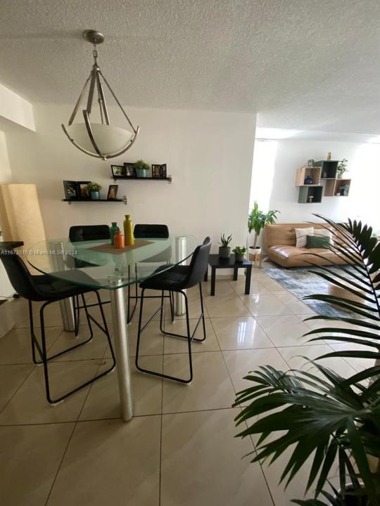 4440 NW 107th Ave 101-7, Doral, Floride 33178, États-Unis