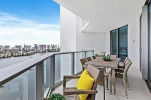 17301 Biscayne Blvd 1708, North Miami Beach, Florida 33160