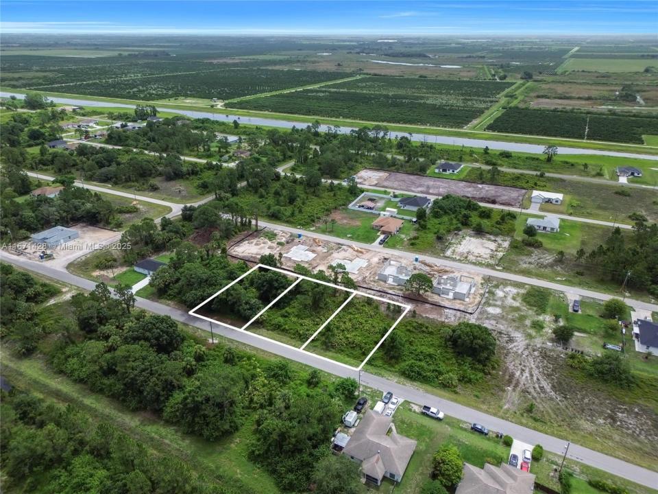 757 Milano Ave S, Lehigh Acres, فلوريدا 33974, الولايات المتحدة