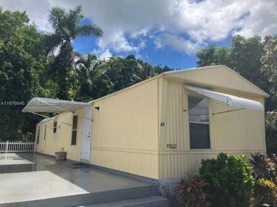 35250 SW 177th Ct 67, Homestead, Florida 33034, USA