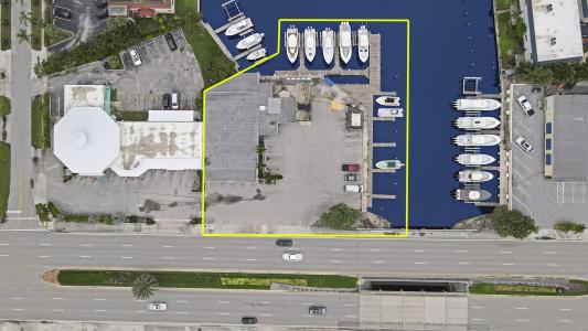 631 Northlake Boulevard, North Palm Beach, Florida 33408