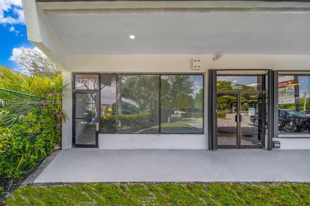 12253 S Dixie Hwy, Pinecrest, Flórida 33156, Estados Unidos