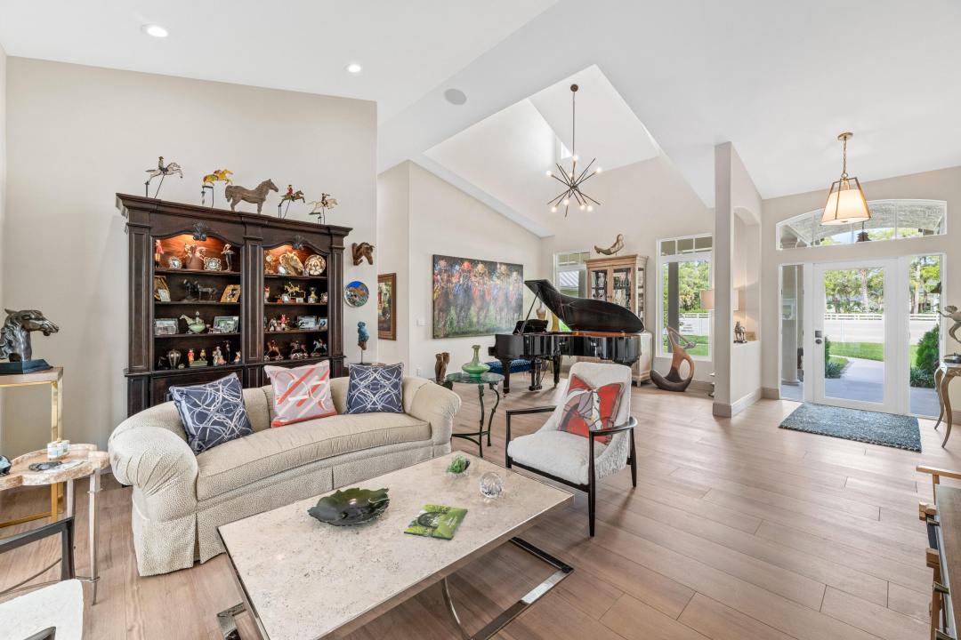 1464 Stallion North, Loxahatchee, Florida 33470, USA