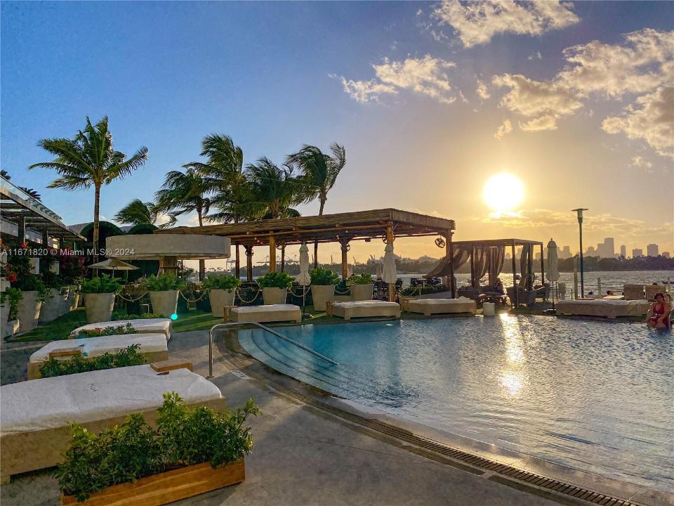 1100 West Ave 1203, Miami Beach, Florida 33139