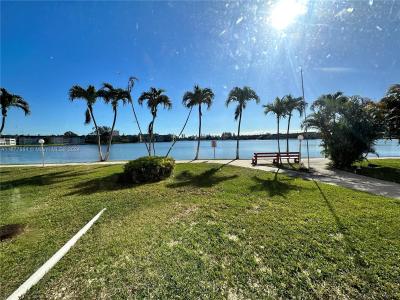 18707 NE 14th Ave 534, Miami, Florida 33179, USA