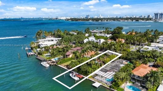330 W Rivo Alto Dr, Miami Beach, פלורידה 33139, ארצות הברית של אמריקה 