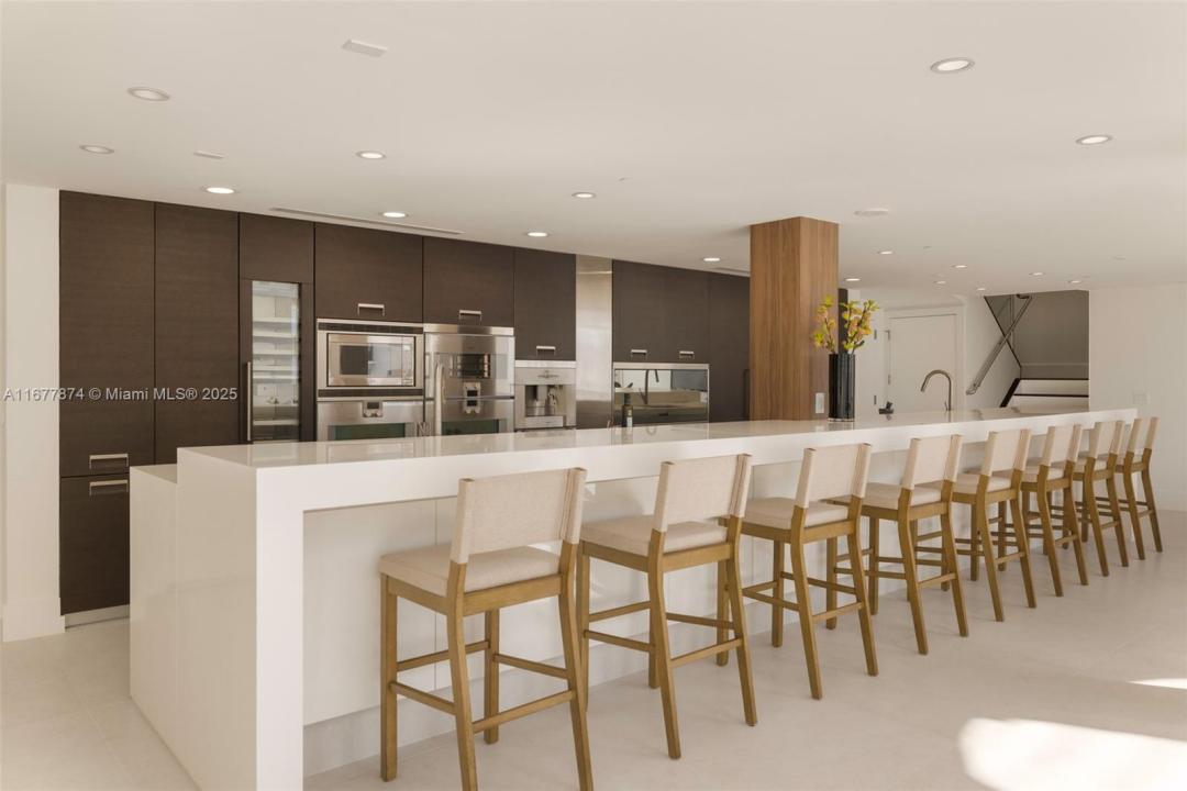 55 Merrick Way 808, Coral Gables, Florida 33134