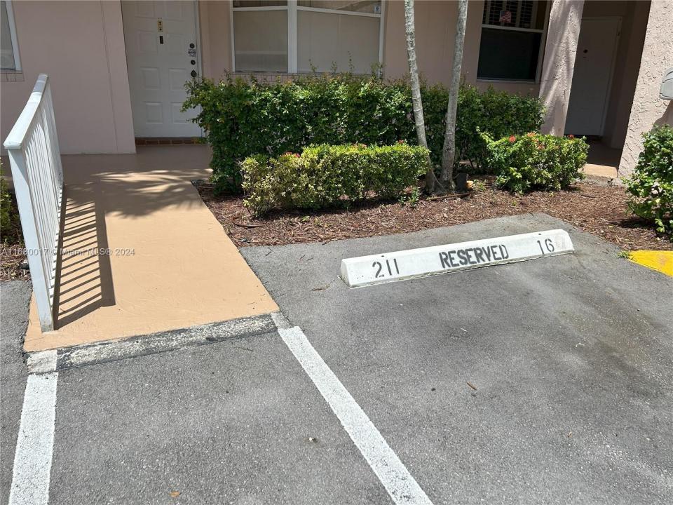 2521 NW 104th Ave 109, Sunrise, フロリダ 33322, アメリカ合衆国