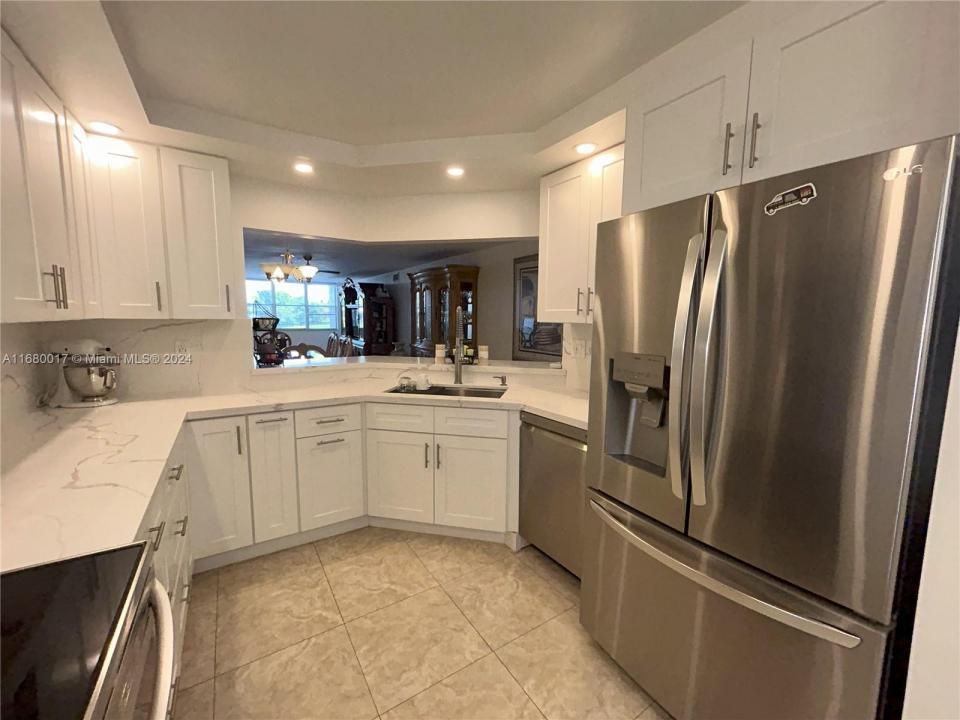 2521 NW 104th Ave 109, Sunrise, フロリダ 33322, アメリカ合衆国