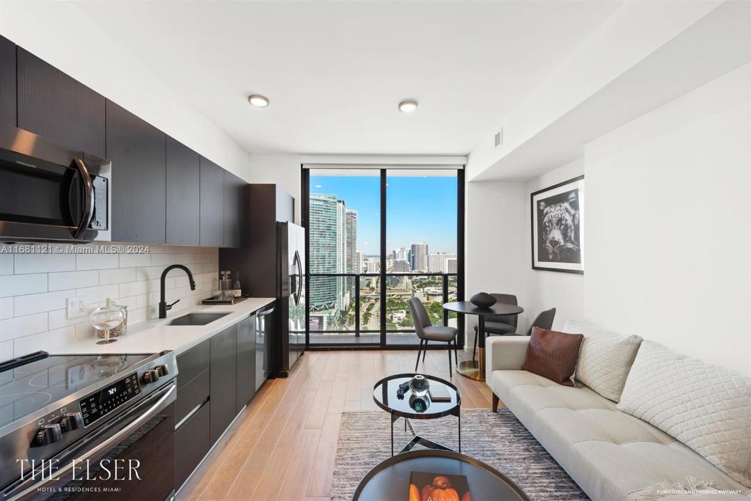 398 NE 5th St 2102, Miami, Floride 33132, États-Unis
