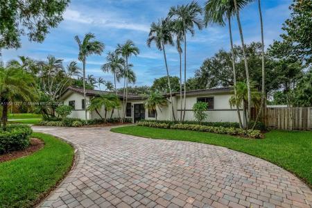 7901 SW 133rd St, Pinecrest, Florida 33156, USA