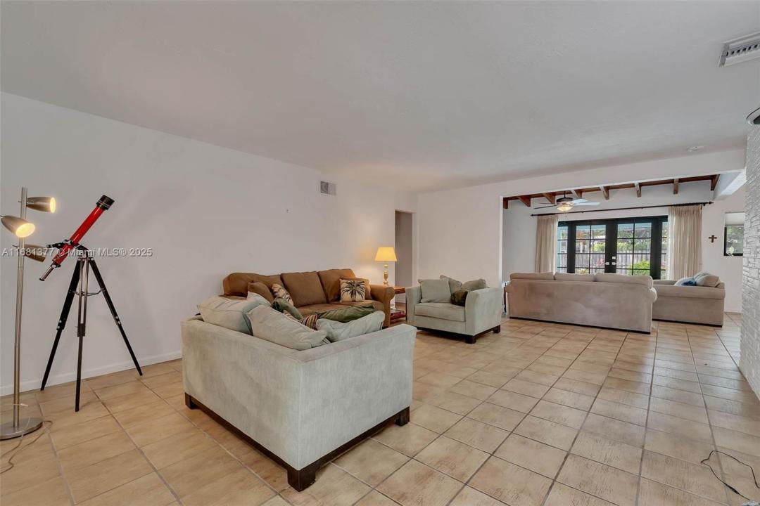 7901 SW 133rd St, Pinecrest, فلوريدا 33156, الولايات المتحدة
