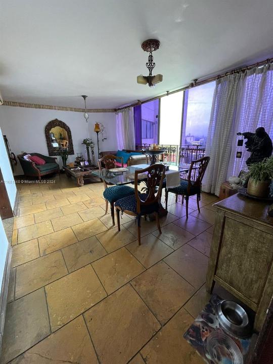 Calle 9B #50-15 Cali,Valle 0, Florida, USA