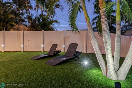 3351 NE 17th Way, Oakland Park, Florida 33334