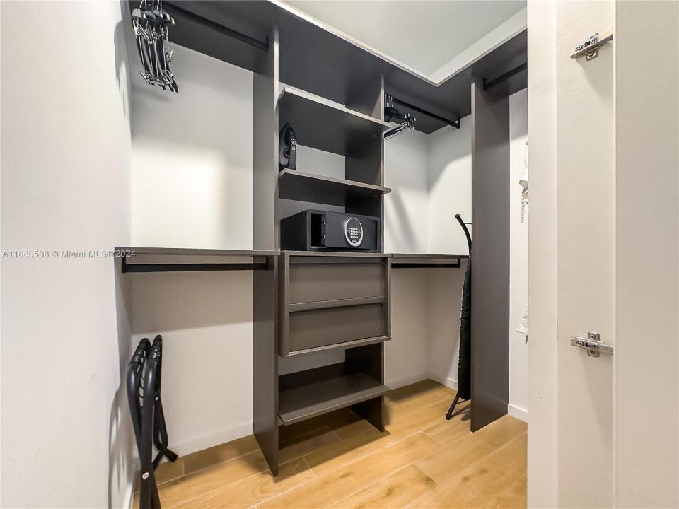 398 NE 5th St 4107, Miami, Florida 33132, HOA KỲ