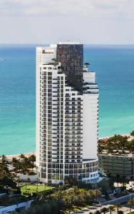 18001 Collins Ave 1608, Sunny Isles Beach, Florida 33160, USA