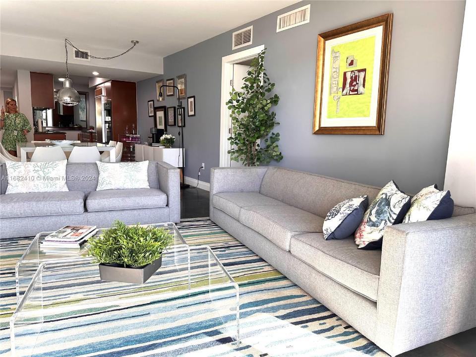 1800 S Ocean Dr 508, Hallandale Beach, Florida 33009, Amerika Birleşik Devletleri
