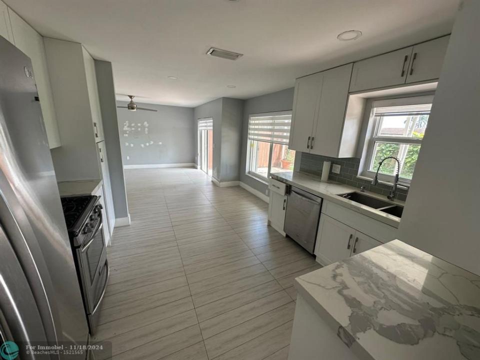 12242 NW 30th Mnr, Sunrise, Flórida 33323, Estados Unidos
