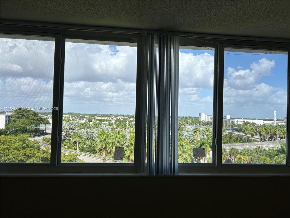 9143 SW 77th Ave B802, Miami, Florida 33156, Estados Unidos