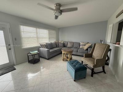 313 Southampton A 313, West Palm Beach, Florida 33417, USA