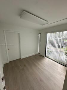 150 SE 12th St 101-1, Fort Lauderdale, Florida 33316, USA