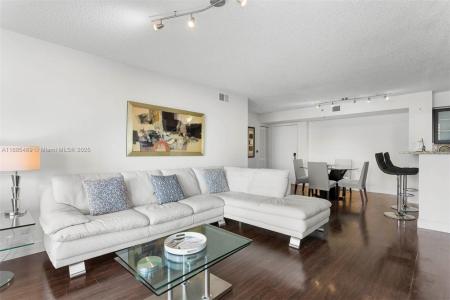 19655 E Country Club Dr 6304, Aventura, Florida 33180, USA