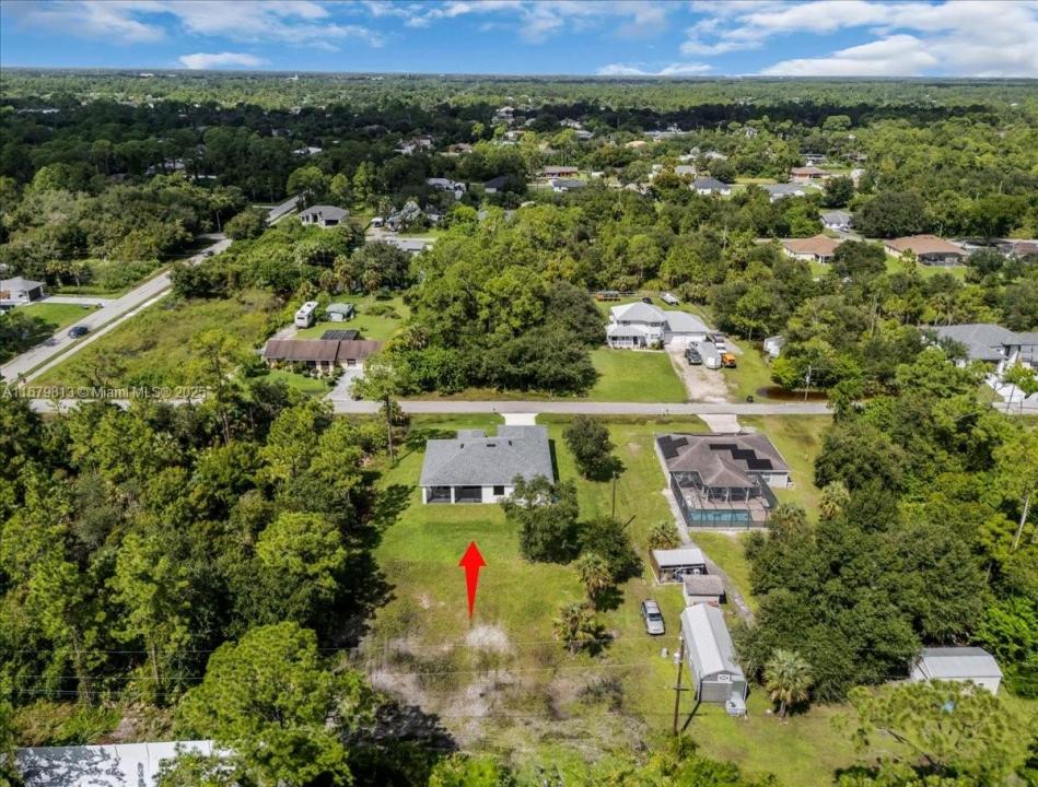 604 LAKE AVE, Lehigh Acres, Florida 33972, USA
