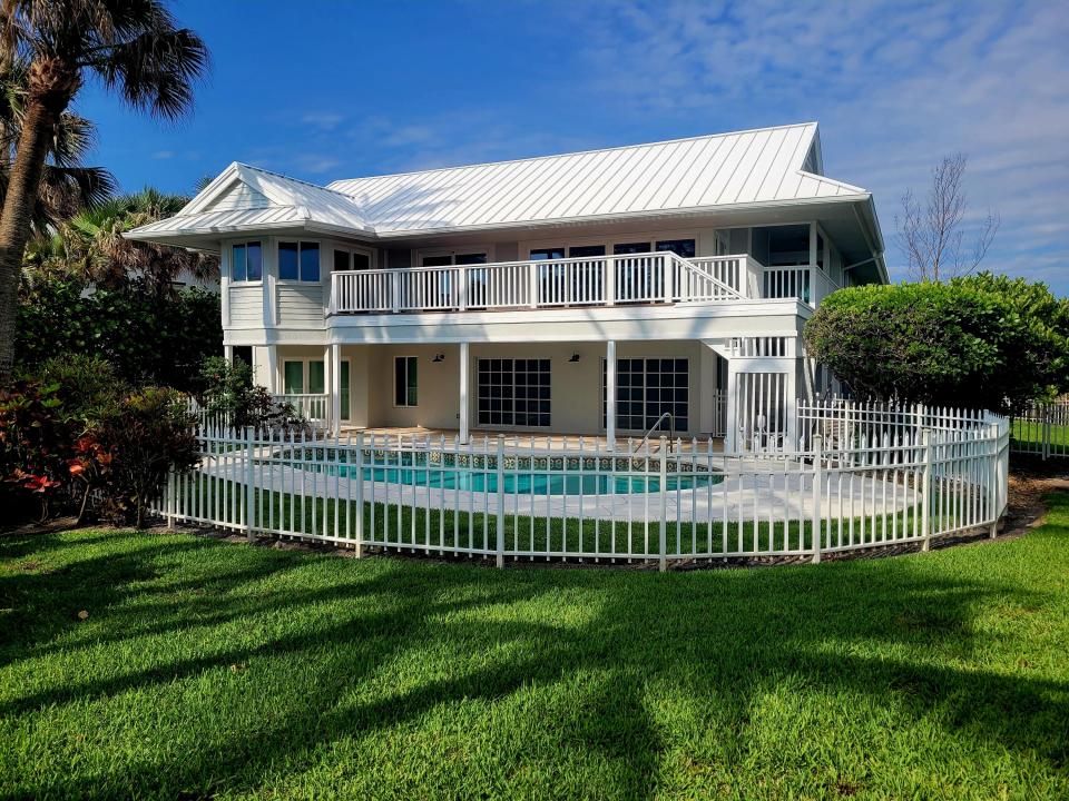 162 N Beach Road, JUPITER ISLAND, Jupiter Island, Florida 33455