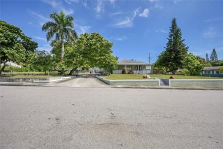 830 S Ridge St, Lake Worth, Florida 33460, USA