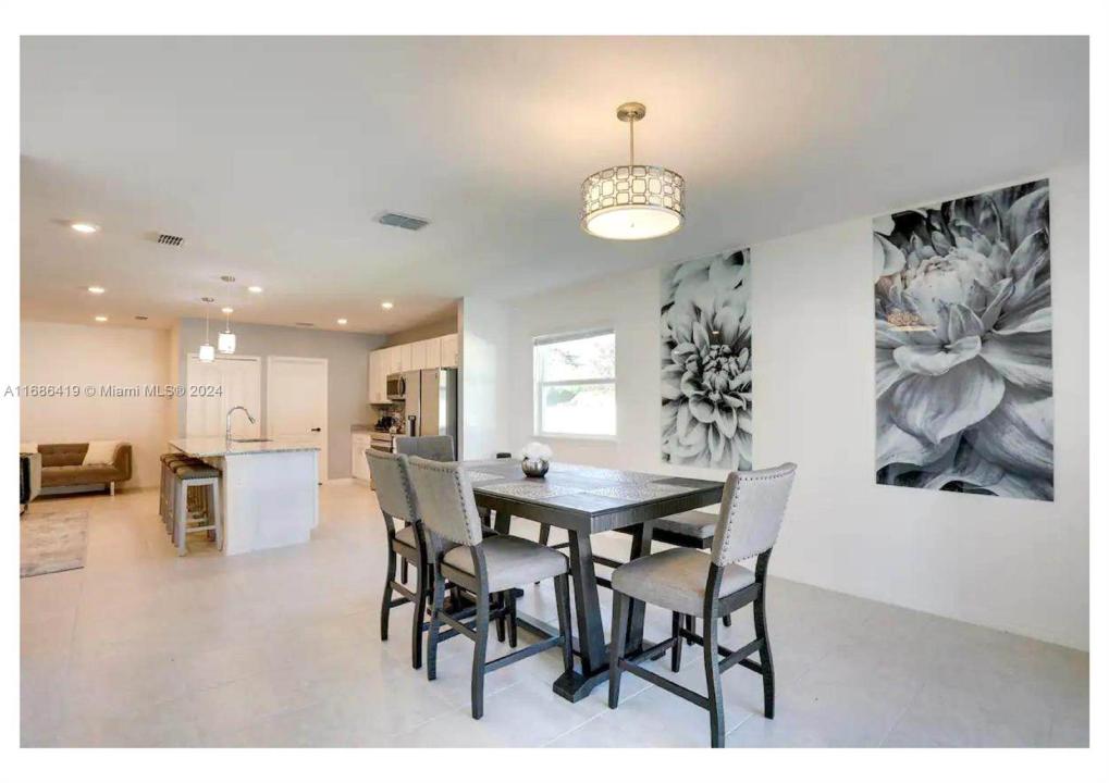 2613 SW Harem Cir, Port St. Lucie, Florida 34953, Estados Unidos