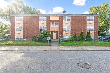 25 Margaret Street, Pawtucket, RI 02860, USA