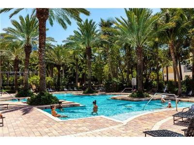 17150 N Bay Rd 2110, Sunny Isles Beach, Florida 33160, USA