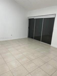 9030 SW 159th Ter D, Palmetto Bay, Florida 33157, USA