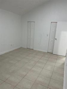 9030 SW 159th Ter D, Palmetto Bay, Florida 33157, USA