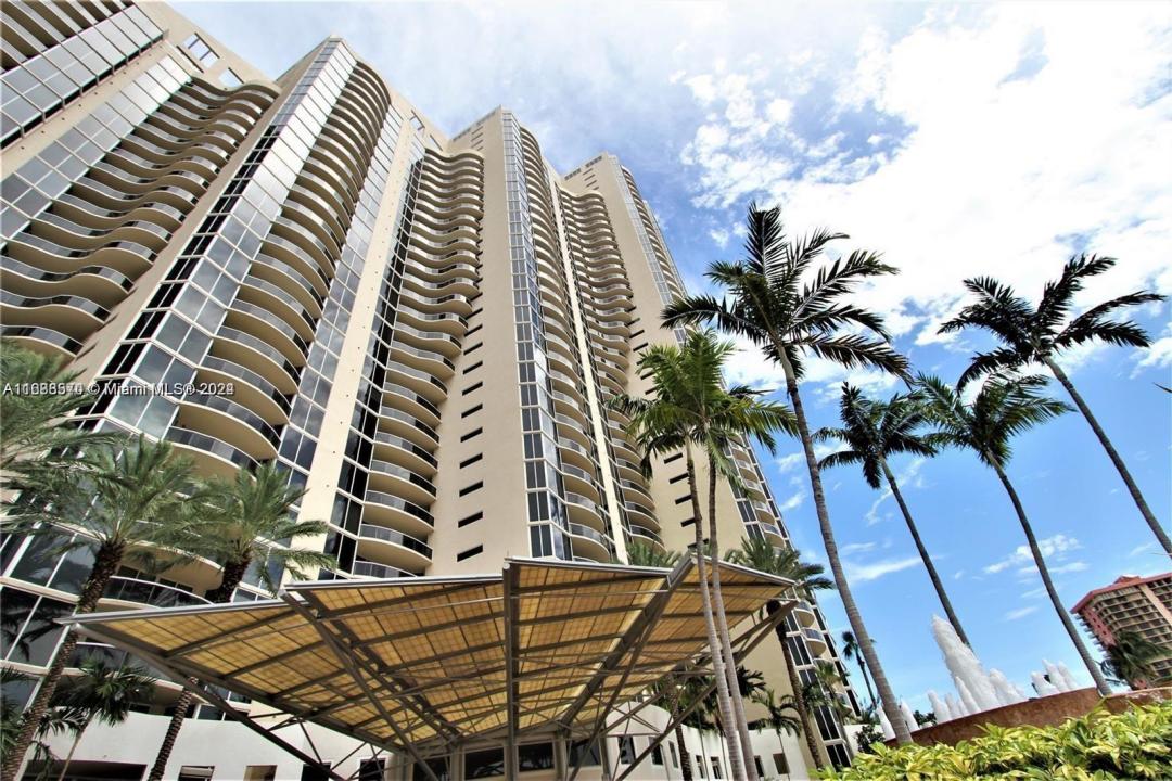 17555 Collins Ave 2502, Sunny Isles Beach, Floride 33160, États-Unis