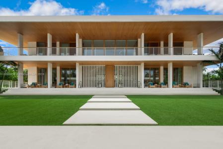 Miami Beach, Florida 33140