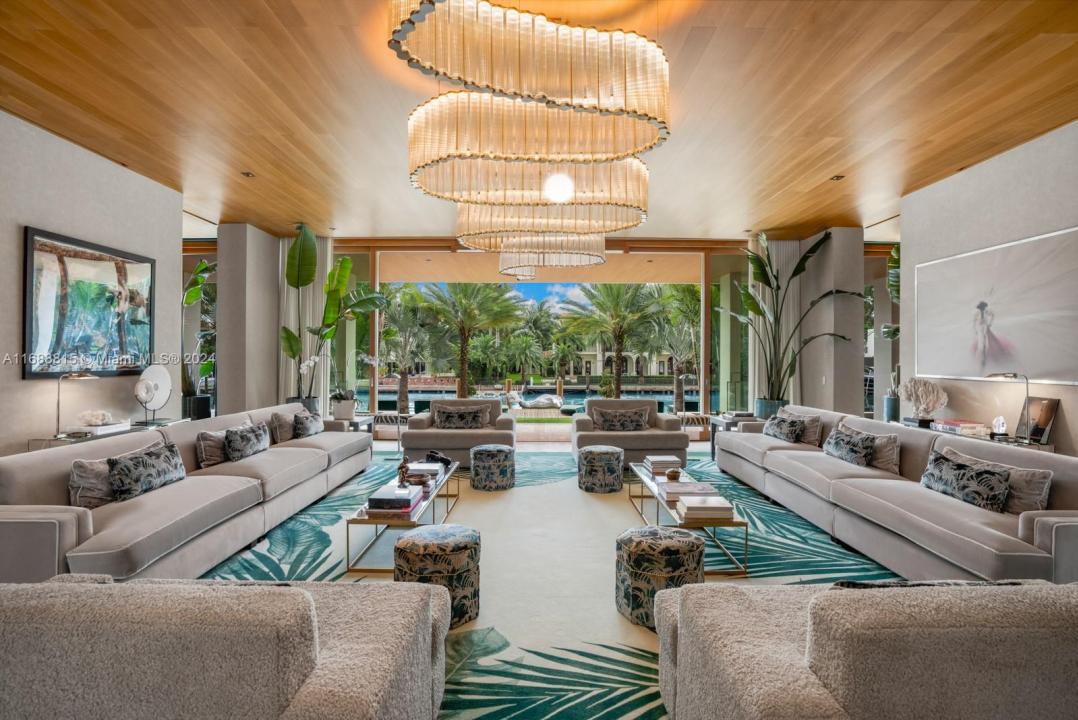 Miami Beach, Florida 33140