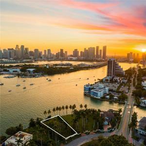 1234 S Venetian Way, Miami, פלורידה 33139, ארצות הברית של אמריקה 