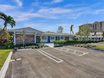 3204-3208 NE 9th St 1-10, Pompano Beach, פלורידה 33062, ארצות הברית של אמריקה 