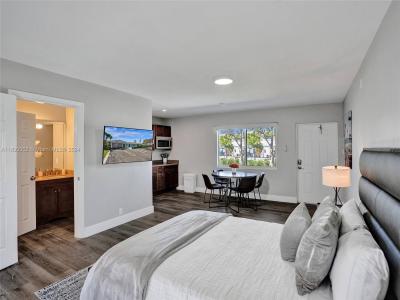 3204-3208 NE 9th St 1-10, Pompano Beach, Florida 33062