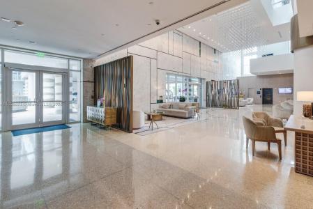 6801 Collins Ave 716 Door (deed 708), Miami Beach, Florida 33141, USA