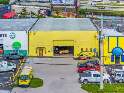 8125 NW 93rd St, Medley, Florida 33166, USA