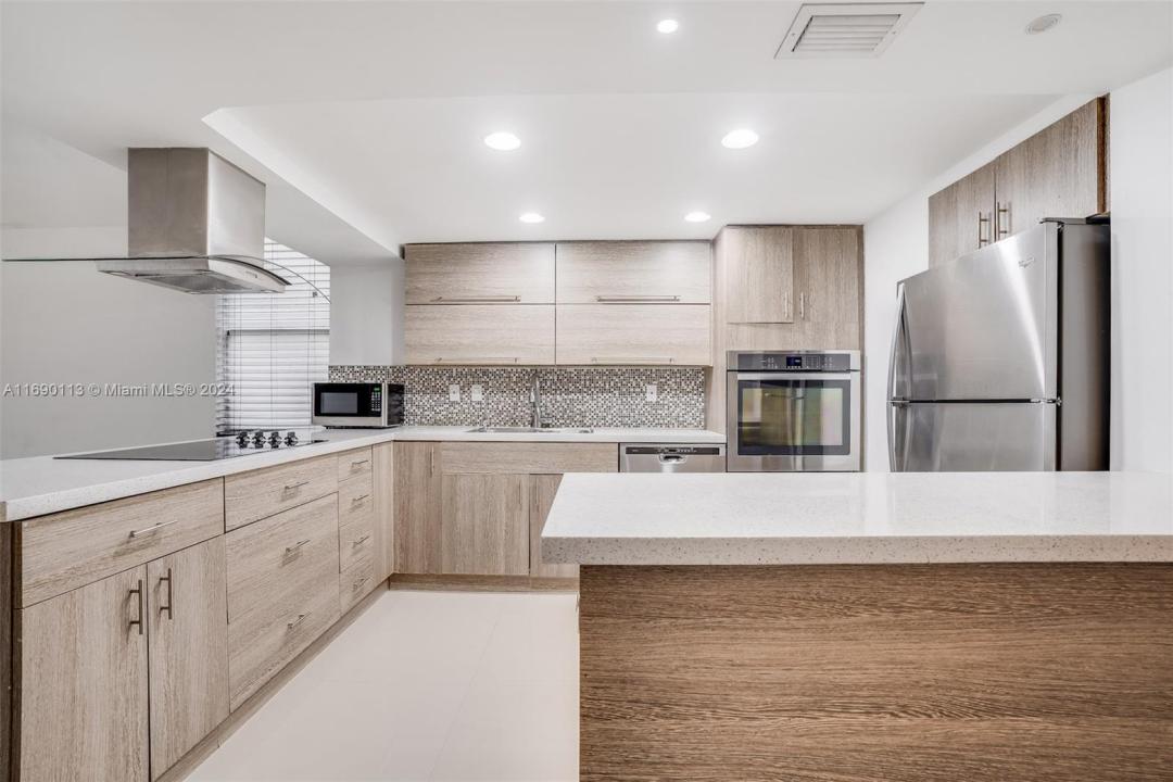 20350 W Country Club Dr 120-4, Aventura, Florida 33180, Estados Unidos