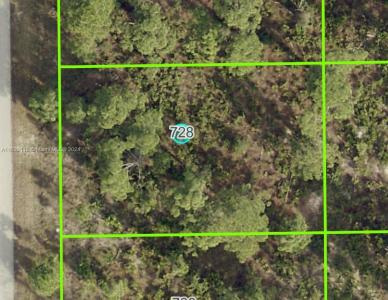 728 PINECASTLE DR, Other City - In The State Of Florida, Florida 33974, USA